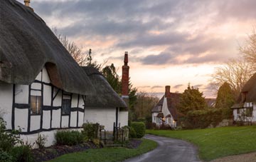 is Hound Green thatch roofing popular